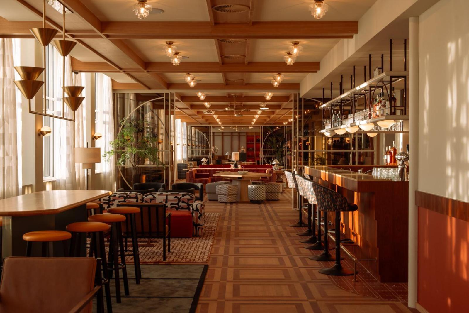 De Plesman Hotel لاهاي المظهر الخارجي الصورة